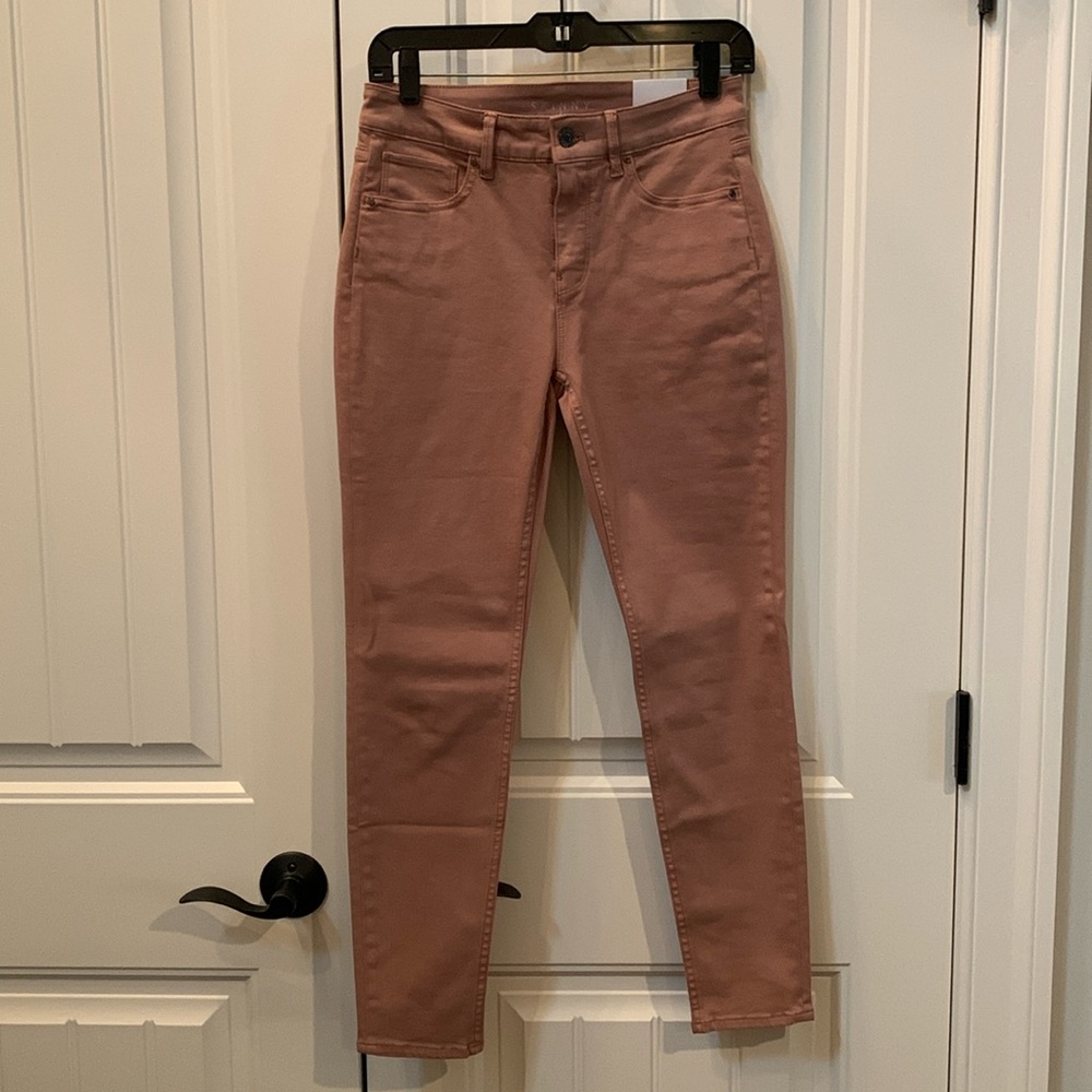 NWT WHITE HOUSE BLACK MARKET Blush High Rise Skinny Ankle Jeans 2